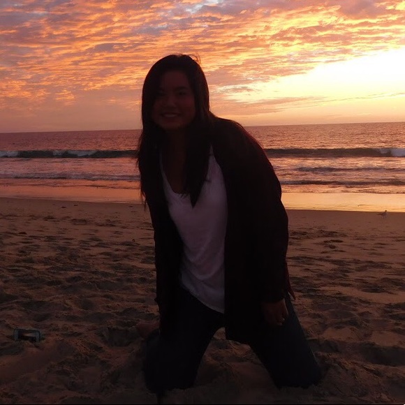 Meet your Posher, Amy - Picture 1 of 1